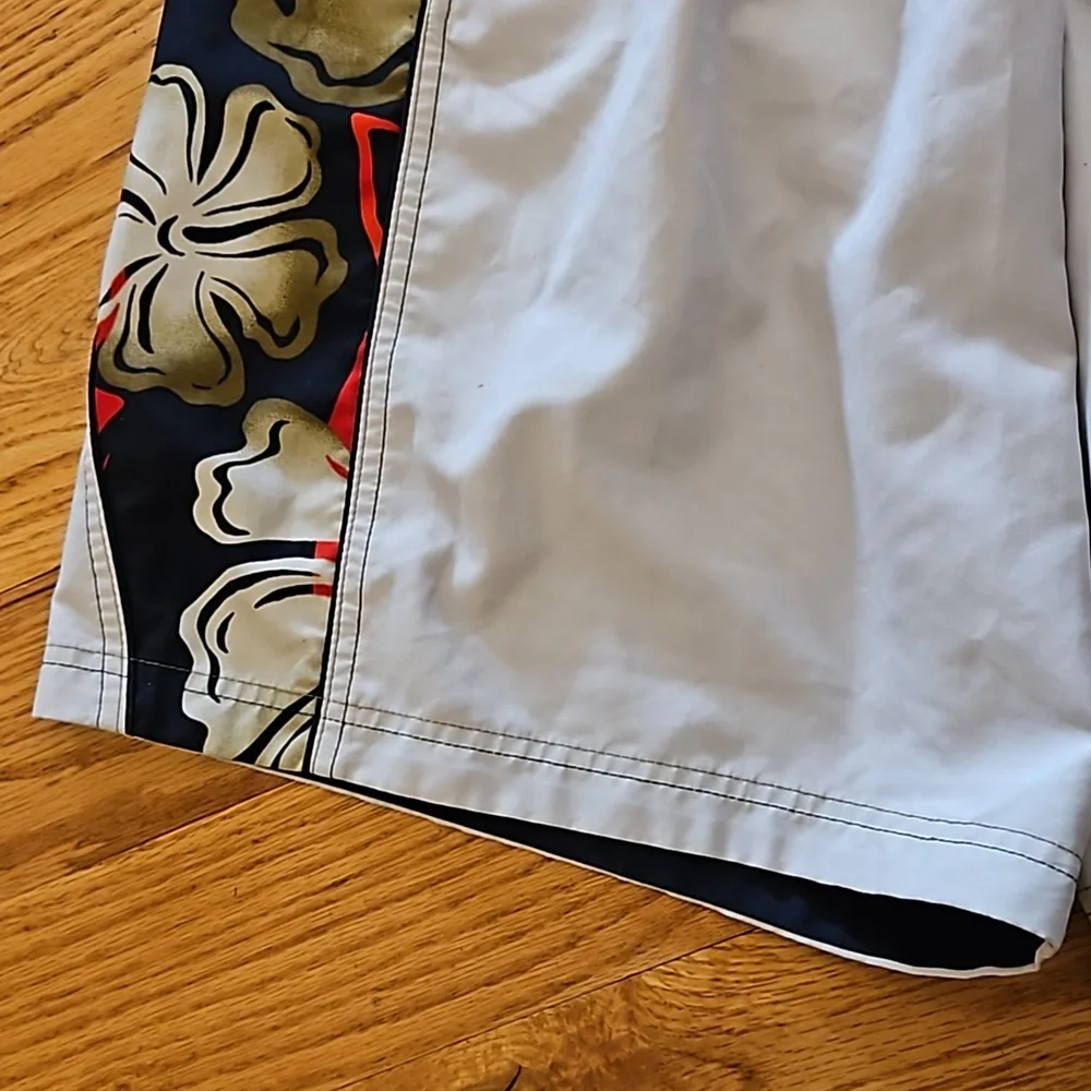 SPEEDO SWIM TRUNKS XL MEN'S  TAN NAVY BLUE RED POCKETS